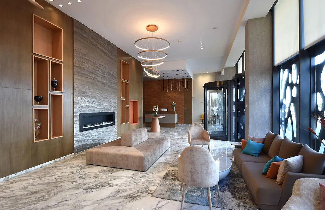 Flower Town Hotel & Spa-1